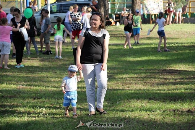 Festyn rodzinny w Szkole Podstawowej nr 4 w Ostrołęce [02.06.2016] - zdjęcie #66 - eOstroleka.pl