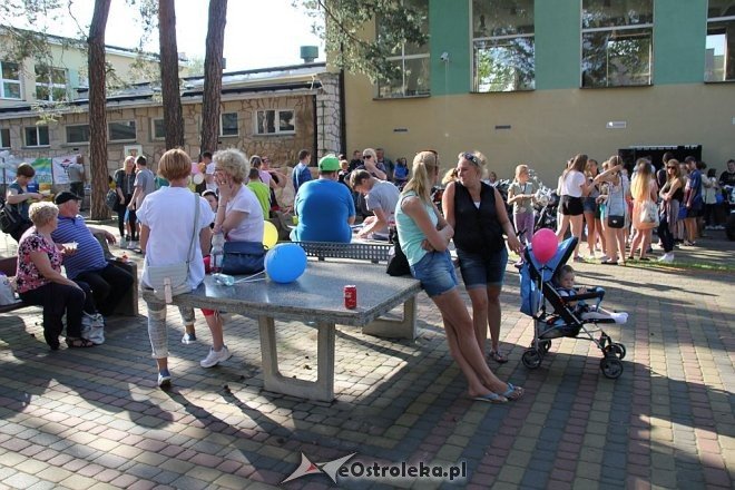Festyn rodzinny w Szkole Podstawowej nr 4 w Ostrołęce [02.06.2016] - zdjęcie #79 - eOstroleka.pl
