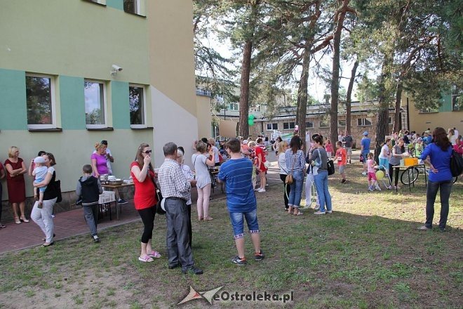 Festyn rodzinny w Szkole Podstawowej nr 4 w Ostrołęce [02.06.2016] - zdjęcie #18 - eOstroleka.pl
