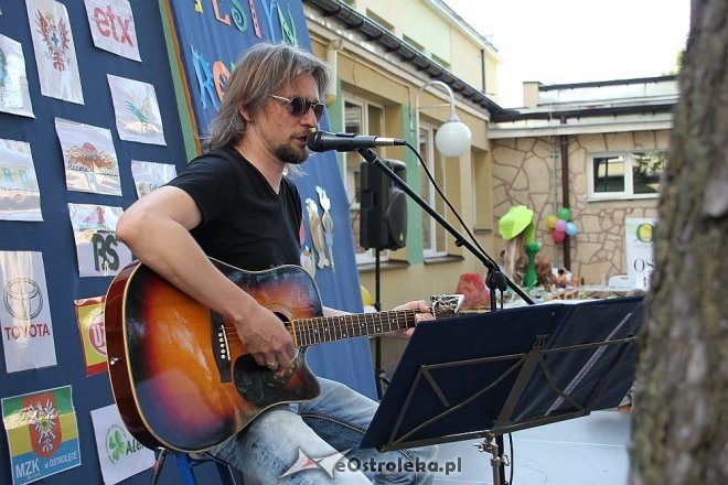 Festyn rodzinny w Szkole Podstawowej nr 4 w Ostrołęce [02.06.2016] - zdjęcie #3 - eOstroleka.pl