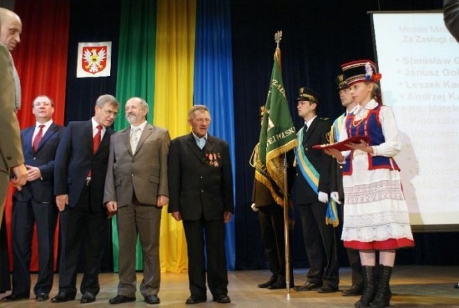 Uroczysta Sesja Rady Misata (11.11.09) - zdjęcie #73 - eOstroleka.pl