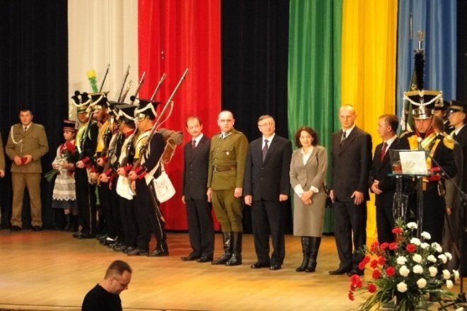 Uroczysta Sesja Rady Misata (11.11.09) - zdjęcie #21 - eOstroleka.pl