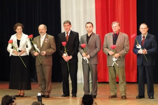 Uroczysta Sesja Rady Misata (11.11.09) - zdjęcie #13 - eOstroleka.pl