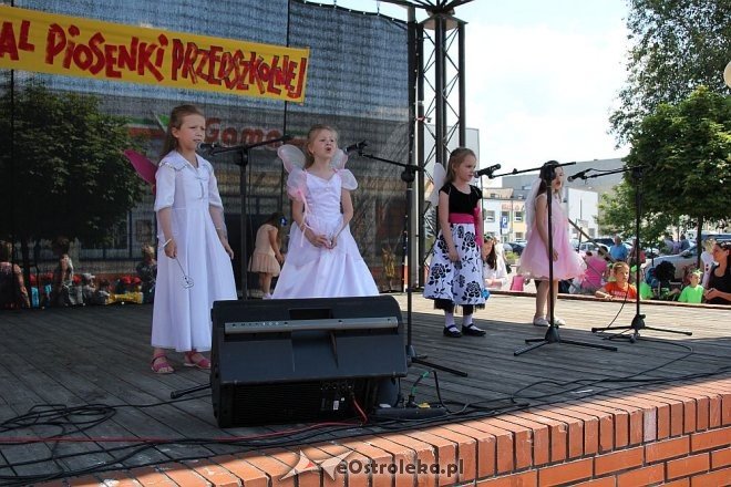 Festiwal Piosenki Przedszkolnej 2016 [03.06.2016] - zdjęcie #14 - eOstroleka.pl