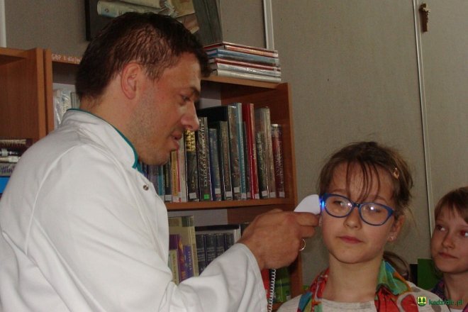 Spotkanie z aptekarzem w kadzidlańskiej bibliotece [03.06.2016] - zdjęcie #24 - eOstroleka.pl