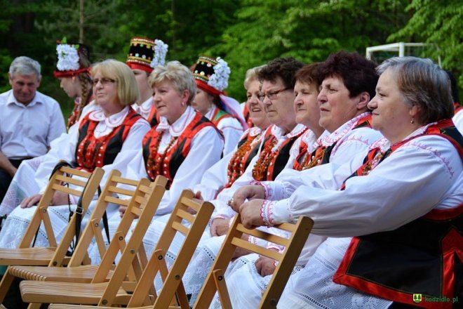II Festiwal Kół Gospodyń Wiejskich z gminy Kadzidło [04.06.2016] - zdjęcie #21 - eOstroleka.pl