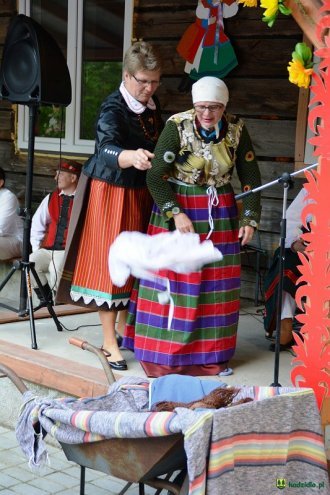 II Festiwal Kół Gospodyń Wiejskich z gminy Kadzidło [04.06.2016] - zdjęcie #183 - eOstroleka.pl