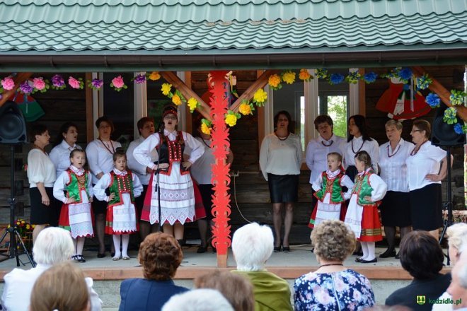 II Festiwal Kół Gospodyń Wiejskich z gminy Kadzidło [04.06.2016] - zdjęcie #142 - eOstroleka.pl