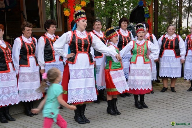 II Festiwal Kół Gospodyń Wiejskich z gminy Kadzidło [04.06.2016] - zdjęcie #130 - eOstroleka.pl