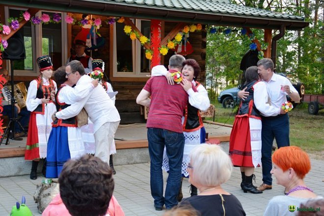 II Festiwal Kół Gospodyń Wiejskich z gminy Kadzidło [04.06.2016] - zdjęcie #67 - eOstroleka.pl