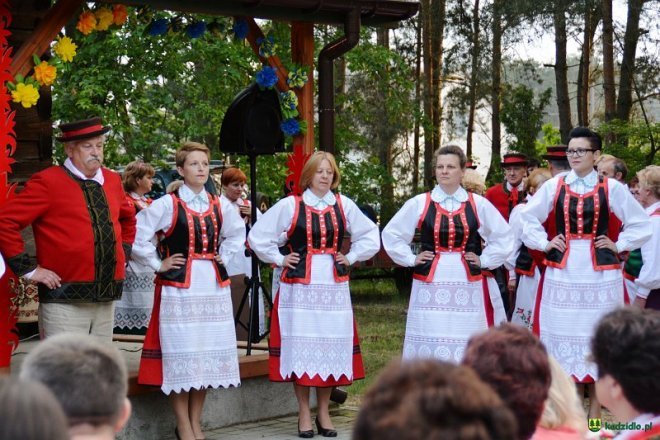II Festiwal Kół Gospodyń Wiejskich z gminy Kadzidło [04.06.2016] - zdjęcie #37 - eOstroleka.pl
