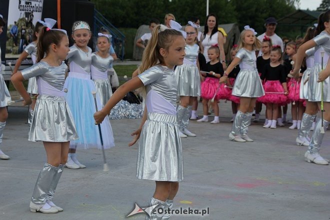 Ułani i samorządowcy dzieciom [04.06.2016] - zdjęcie #22 - eOstroleka.pl