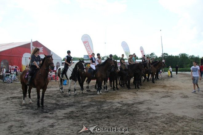 Ułani i samorządowcy dzieciom [04.06.2016] - zdjęcie #100 - eOstroleka.pl