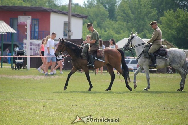 Ułani i samorządowcy dzieciom [04.06.2016] - zdjęcie #66 - eOstroleka.pl