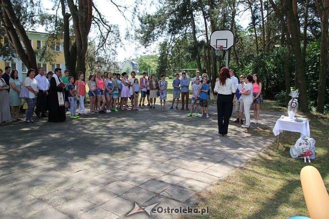 Otwarcie nowego placu zabaw dla ostrołęckiej Korczakówki [04.06.2016] - zdjęcie #1 - eOstroleka.pl