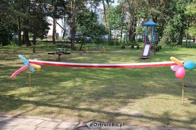 Otwarcie nowego placu zabaw dla ostrołęckiej Korczakówki [04.06.2016] - zdjęcie #7 - eOstroleka.pl