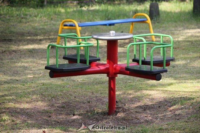 Otwarcie nowego placu zabaw dla ostrołęckiej Korczakówki [04.06.2016] - zdjęcie #77 - eOstroleka.pl