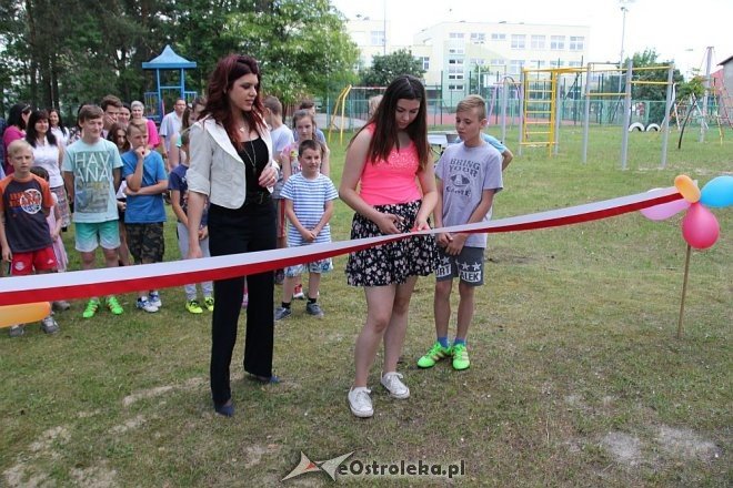 Otwarcie nowego placu zabaw dla ostrołęckiej Korczakówki [04.06.2016] - zdjęcie #59 - eOstroleka.pl