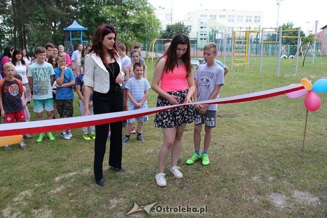 Otwarcie nowego placu zabaw dla ostrołęckiej Korczakówki [04.06.2016] - zdjęcie #46 - eOstroleka.pl