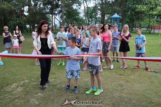 Otwarcie nowego placu zabaw dla ostrołęckiej Korczakówki [04.06.2016] - zdjęcie #61 - eOstroleka.pl