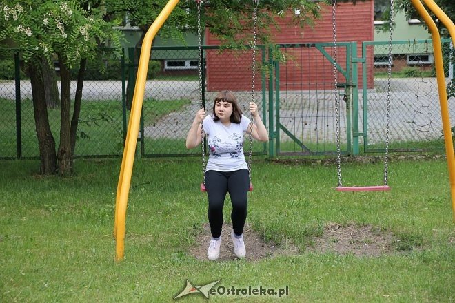 Otwarcie nowego placu zabaw dla ostrołęckiej Korczakówki [04.06.2016] - zdjęcie #30 - eOstroleka.pl