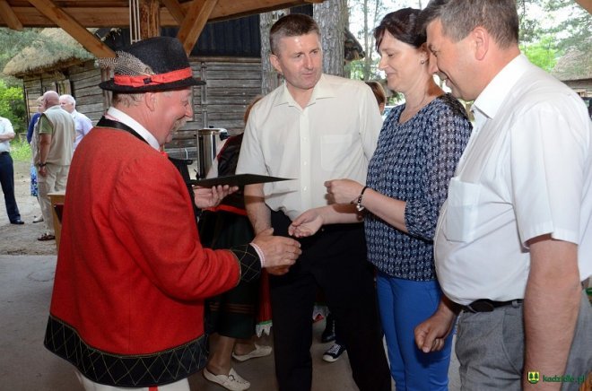 Tegoroczna edycja Warsztatów Etnograficznych Ginące Zawody dobiegła końca [06.06.2016] - zdjęcie #35 - eOstroleka.pl