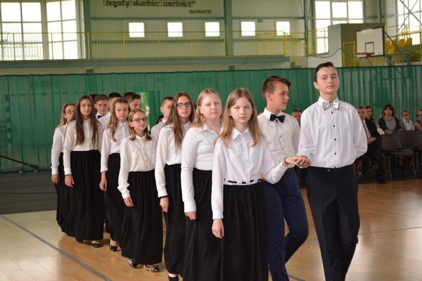 Dzień Patrona w Szkole Podstawowej w Łysych [07.06.2016] - zdjęcie #39 - eOstroleka.pl