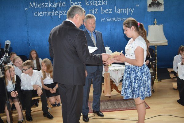 Dzień Patrona w Szkole Podstawowej w Łysych [07.06.2016] - zdjęcie #56 - eOstroleka.pl