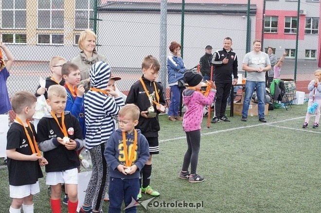 Turniej 60 goli na 60-lecie elektrowni Ostrołęka [11.06.2016] - zdjęcie #14 - eOstroleka.pl