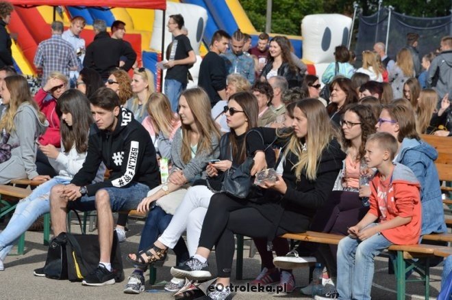 Festyn szkolny ZS nr 5 w Ostrołęce [11.06.2016] - zdjęcie #45 - eOstroleka.pl