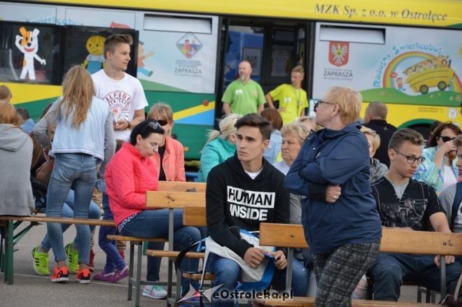 Festyn szkolny ZS nr 5 w Ostrołęce [11.06.2016] - zdjęcie #13 - eOstroleka.pl