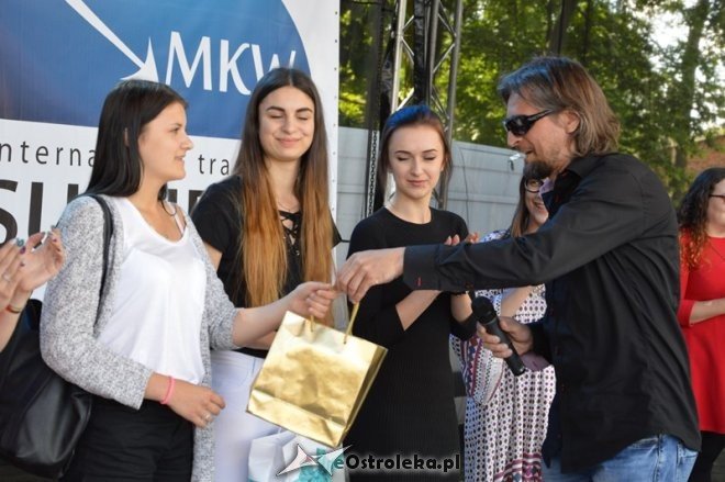 Wręczenie nagród w Otwartej Scenie Wokalnej [12.06.2016] - zdjęcie #4 - eOstroleka.pl