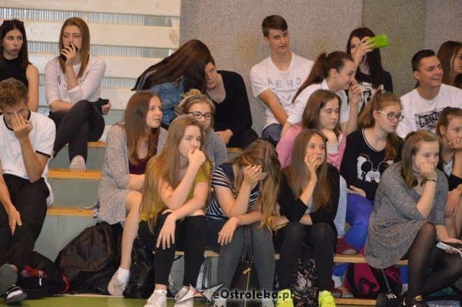 Romeo i Julia - spektakl w III LO [13.06.2016] - zdjęcie #40 - eOstroleka.pl