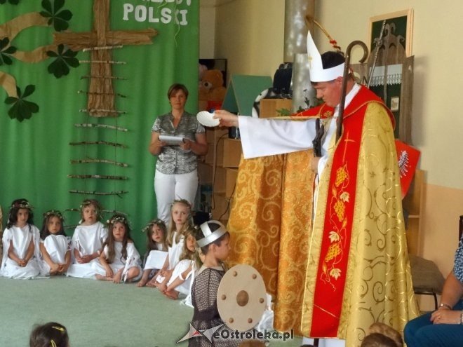Lekcja historii w Krainie Misiów [10.06.2016] - zdjęcie #40 - eOstroleka.pl