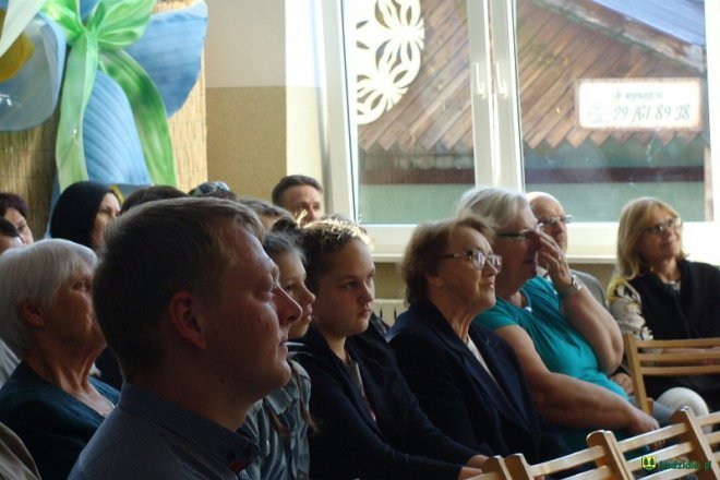 Wiosenny koncert w kadzidlańskiej bibliotece [14.06.2016] - zdjęcie #2 - eOstroleka.pl
