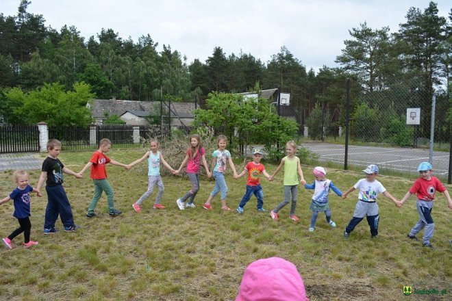 Moc atrakcji na Dzień Dziecka dla uczniów ze Szkoły Podstawowej w Glebie [14.06.2016 - zdjęcie #10 - eOstroleka.pl