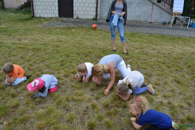Moc atrakcji na Dzień Dziecka dla uczniów ze Szkoły Podstawowej w Glebie [14.06.2016 - zdjęcie #11 - eOstroleka.pl