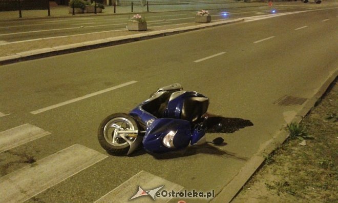 Wypadek motocyklisty w centrum Ostrołęki [ZDJĘCIA] - zdjęcie #2 - eOstroleka.pl