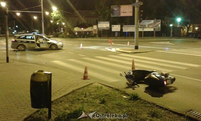 Wypadek motocyklisty w centrum Ostrołęki [ZDJĘCIA] - zdjęcie #3 - eOstroleka.pl