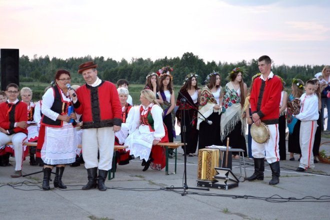 „Noc Świętojańska” w Serafinie [21.06.2016] - zdjęcie #19 - eOstroleka.pl