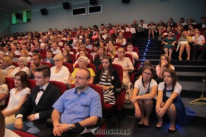 IX Samorządowa Gala Uczniowska [22.06.2016] - zdjęcie #38 - eOstroleka.pl