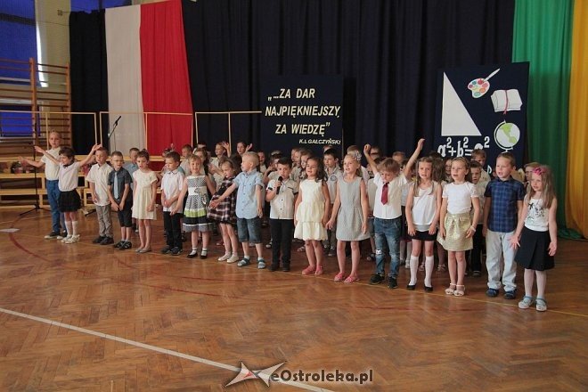 Zakończenie roku szkolnego w oddziałach przedszkolnych Szkoły Podstawowej nr 6 [23.06.2016] - zdjęcie #28 - eOstroleka.pl