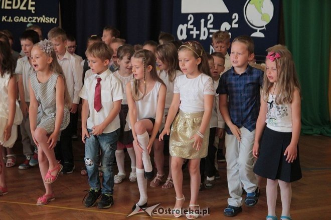 Zakończenie roku szkolnego w oddziałach przedszkolnych Szkoły Podstawowej nr 6 [23.06.2016] - zdjęcie #29 - eOstroleka.pl