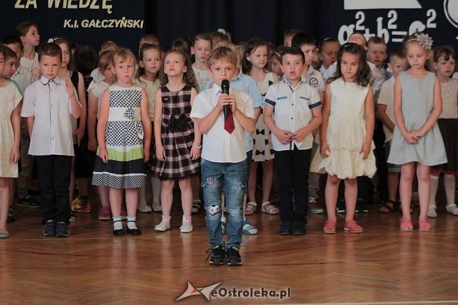 Zakończenie roku szkolnego w oddziałach przedszkolnych Szkoły Podstawowej nr 6 [23.06.2016] - zdjęcie #54 - eOstroleka.pl