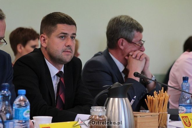 Prezydent Kotowski z absolutorium za ubiegły rok [23.06.2016] - zdjęcie #18 - eOstroleka.pl