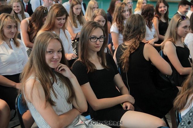 Zakończenie roku szkolnego ostrołęckich szkołach [24.06.2016] - zdjęcie #206 - eOstroleka.pl
