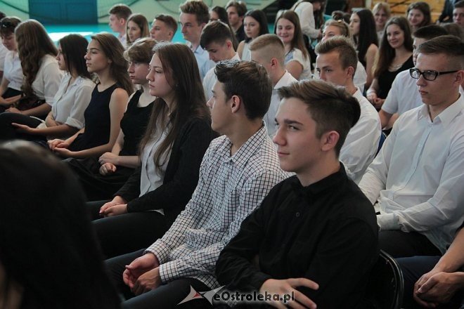 Zakończenie roku szkolnego ostrołęckich szkołach [24.06.2016] - zdjęcie #243 - eOstroleka.pl