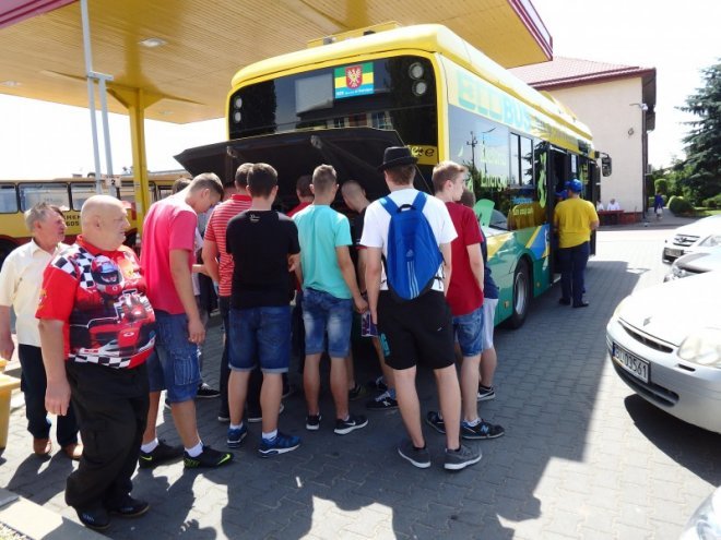 MZK Ostrołęka zaprezentował w Łomży swój autobus elektryczny [30.06.2016] - zdjęcie #11 - eOstroleka.pl
