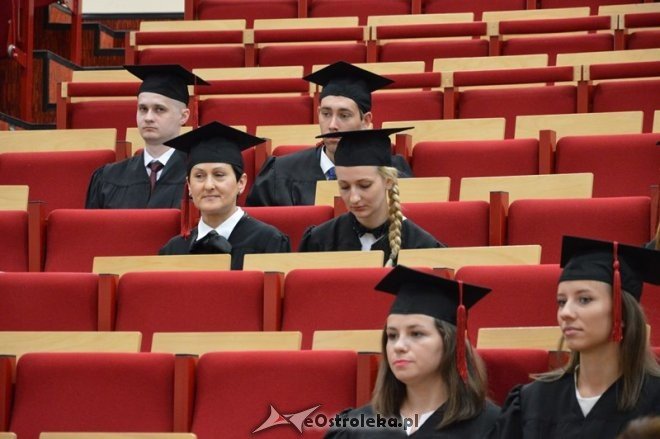 Wręczenie dyplomów absolwentom WSAP Ostrołęka [01.07.2016] - zdjęcie #21 - eOstroleka.pl