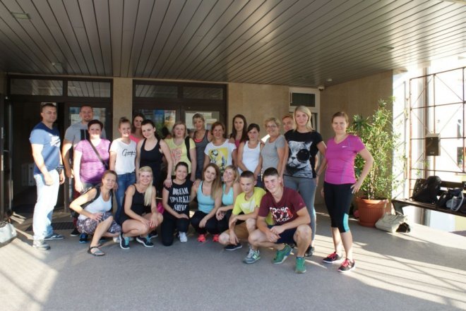 XII edycja Bądź Bezpieczna: Symulowane ataki w podziemiach SP nr 10 [01.07.2016] - zdjęcie #8 - eOstroleka.pl